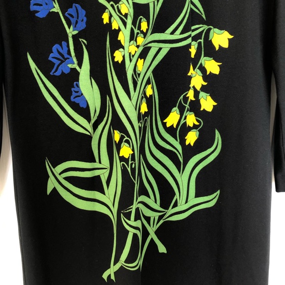 Vintage 1970’s mock-neck shift dress, black with floral design sm/med fit - Picture 5 of 11